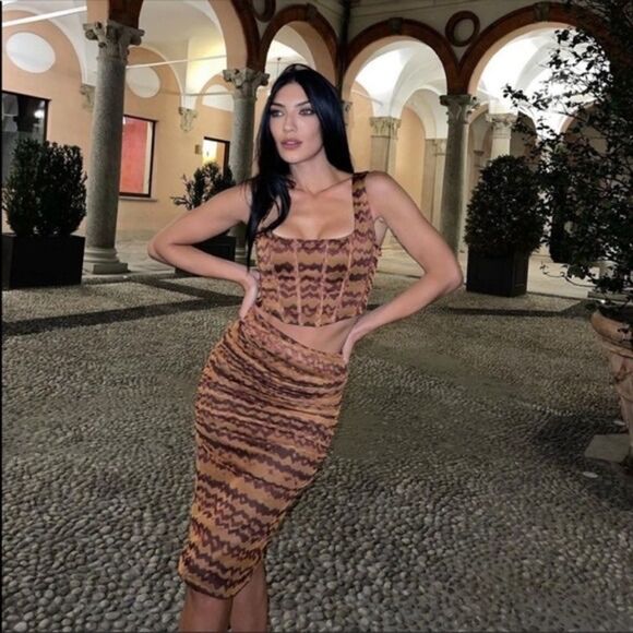 ZARA bloggers fave Brown high waisted ruched draped tulle midi skirt Sz XS NWT - Picture 10 of 15